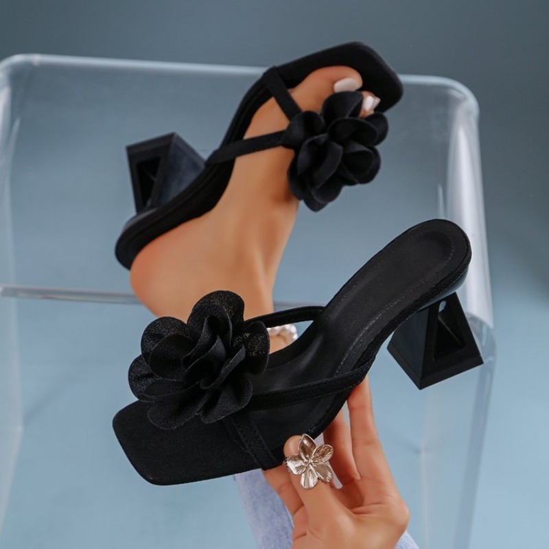 Summer Holiday Clothing Women - Womens 3D Flower Decor Sandals Triangular
