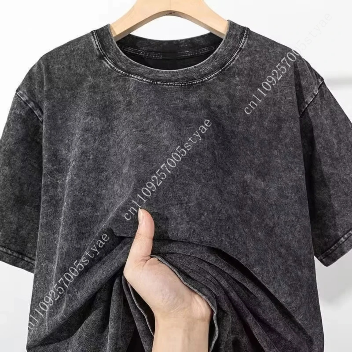 Anime  Gojo Satoru Graphic Tee - огляд і ціна Summer Quilt